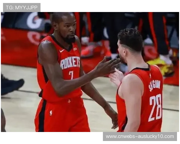 快船95-102不敌火箭，伦纳德遭包夹，队友空位投篮效率低下