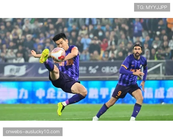 【2026年4月中超联赛区域防守与盯人混用趋势·赛中·消息快报快讯：北京国安利用一次成功的边路区域围抢，迅速发起反击取得进球