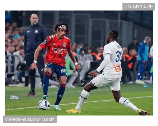洛里昂2-0完胜马赛，主场延续对阵马赛不败纪录